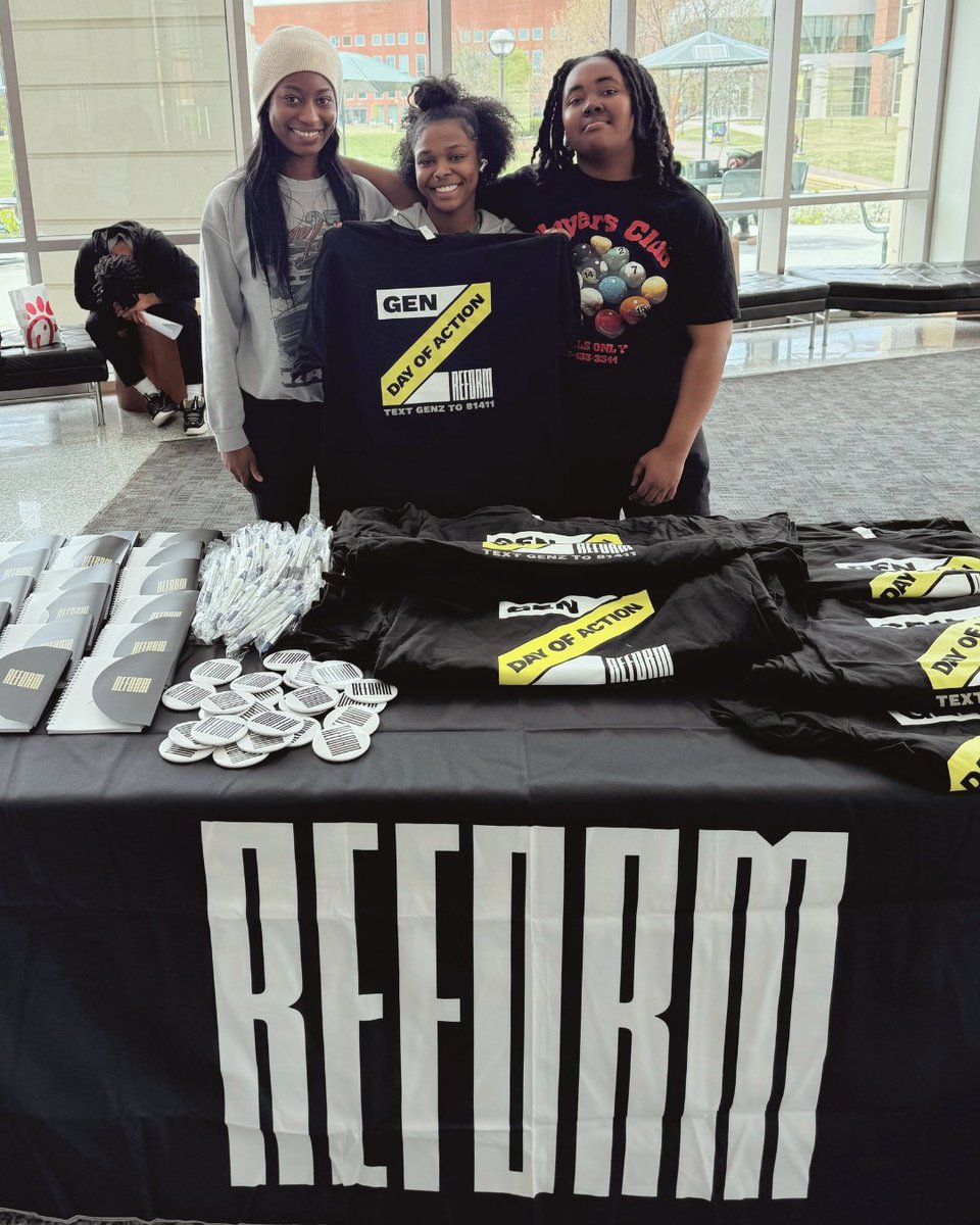 REFORM's tweet photo. ✔️ That’s a wrap on #GenZDayofAction.

Over 20+ campuses. Thousands of students. One unified call for change: make supervision fair, restorative, and rooted in second chances. A huge thank you to every student who showed up and spoke out.
#GenZDayOfAction #SecondChances #REFORMAlliance #SaferSupervisionAct