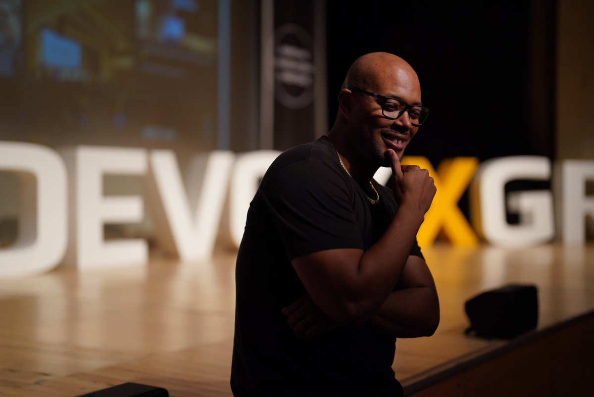 marktechson's tweet photo. Incredible time at @DevoxxGR! I canโt believe that I got to grace the stage in the BEAUTIFUL country of Greece ๐ฌ๐ท.
Shout out to the #DevoxxGR team for a fantastic conference and supreme experience. https://t.co/9ua86BQrHh