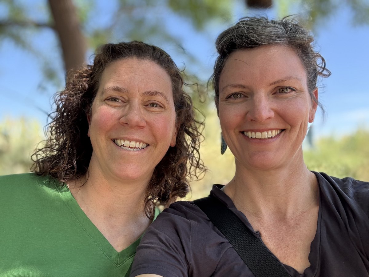 SWfirescience's tweet photo. Working together to protect the #SonoranDesert. 🌵

Last week we attended a workshop in Scottsdale where we learned about what Cities, Counties, Tribes &amp; others are doing to reduce fire and invasive species in the desert. 🔥🌱 Project funded by @Southwest_CASC and @FireScienceGOV https://t.co/LV2YwKsM56