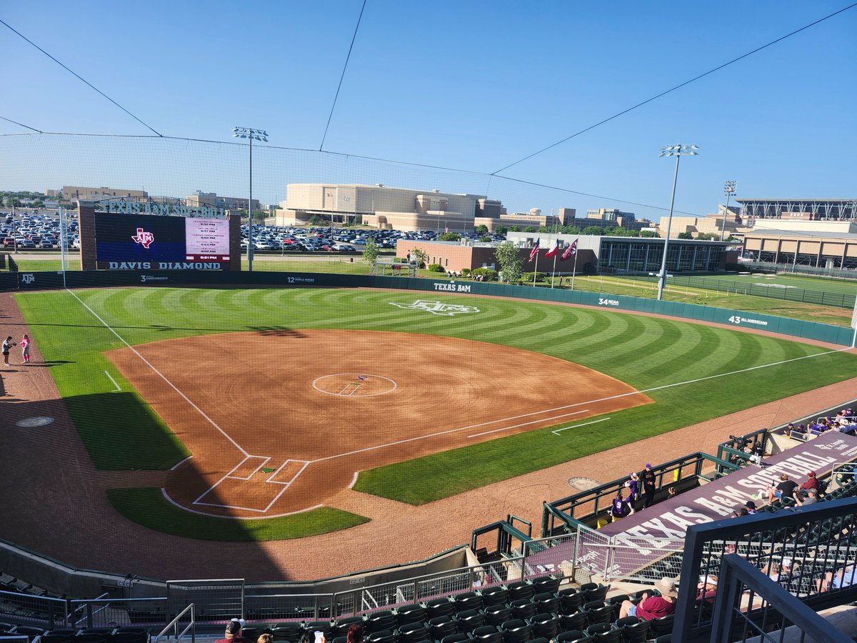 Patrick Wright (@voiceladytigers) on Twitter photo Top 5 matchup in College Station. #5 .<a href="/LSUsoftball/">LSU Softball</a> vs #3 Texas A&M at beautiful Davis Diamond. First pitch 6:00 <a href="/LSUradio/">LSU Sports Radio Network π
π»</a> <a href="/talk/">talk</a> Top 5 matchup in College Station. #5 .<a href="/LSUsoftball/">LSU Softball</a> vs #3 Texas A&M at beautiful Davis Diamond. First pitch 6:00 <a href="/LSUradio/">LSU Sports Radio Network π
π»</a> <a href="/talk/">talk</a>