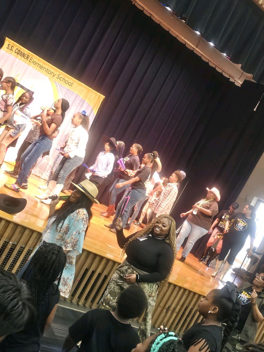 SSConner Library tweet media