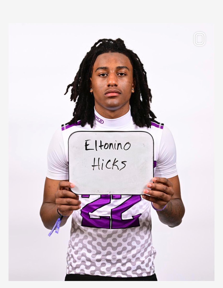EltoninoHickss's tweet image. Had A Great Weekend With @Level82_7on7 
Went 5-0 Onto Ot7 Playoffs!!

@CoachNeh @TorreySmithWR @EdOBrienCFB @BrianDohn247 @On3sports @RBSGridiron