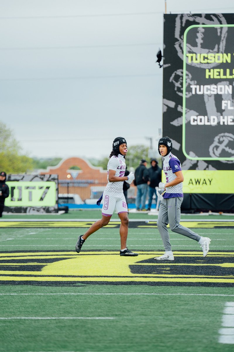 EltoninoHickss's tweet image. Had A Great Weekend With @Level82_7on7 
Went 5-0 Onto Ot7 Playoffs!!

@CoachNeh @TorreySmithWR @EdOBrienCFB @BrianDohn247 @On3sports @RBSGridiron