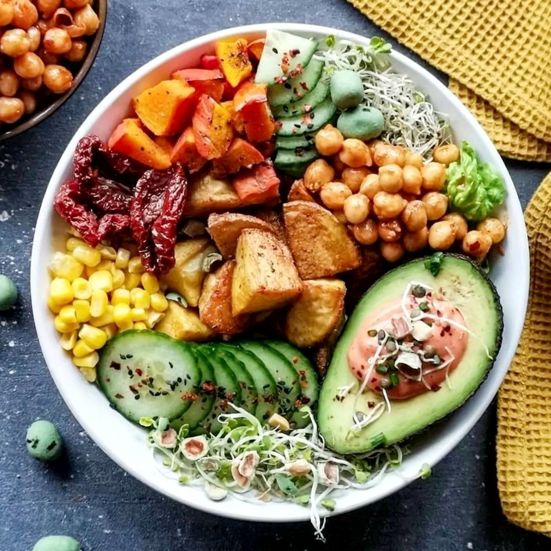 scvpubliclib's tweet photo. Hey Teens and Tweens! Ready to mix up something tasty? Create a colorful, fresh and delicious Mediterranean salad—perfect for spring vibes and healthy bites!

📍 Location: Valencia Branch
📅 Date: Tuesday, April 15
⏰ Time: 3:30 – 4:30 p.m. https://t.co/KibyN6F53L