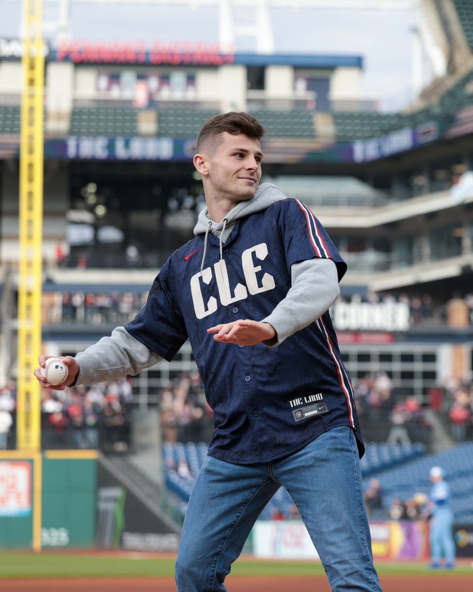 CleGuardians's tweet photo. Shoutout to @ColumbusCrew’s Sean Zawadzki for tossing today’s first pitch!

#GuardsBall | #Crew96 https://t.co/Id102vDT67