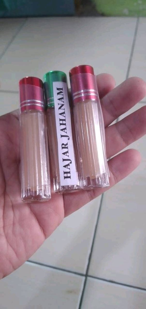 Gak pakai, dari namanya sudah serem. Yang punya pengalaman boleh share di komentar ya???