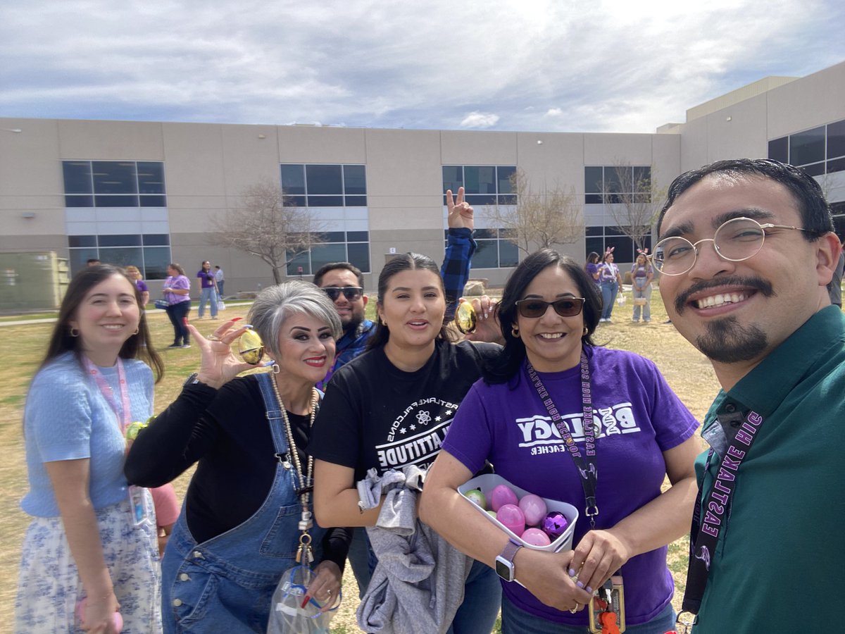 𝓑𝓮𝓽𝓽𝔂 𝓗𝓮𝓷𝓭𝓮𝓻𝓼𝓸𝓷 (@bhenderson_ehs) on Twitter photo Big shout out to Mr. Desi Gonzales <a href="/Desigo13/">Mr. Desi Gonzales</a> for being an amazing AP for Eastlake Science Dept 🧬🧪⚛️🌎🌱🪐 We appreciate you! <a href="/Eastlake_HS/">Gilbert R . Martinez</a> <a href="/CCarmona_EHS/">Clarissa Carmona</a> Big shout out to Mr. Desi Gonzales <a href="/Desigo13/">Mr. Desi Gonzales</a> for being an amazing AP for Eastlake Science Dept 🧬🧪⚛️🌎🌱🪐 We appreciate you! <a href="/Eastlake_HS/">Gilbert R . Martinez</a> <a href="/CCarmona_EHS/">Clarissa Carmona</a>