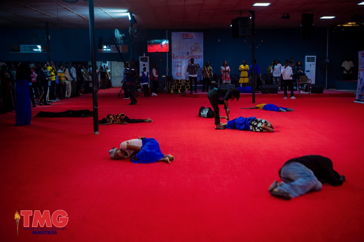TMGministry15's tweet photo. RECEIVE THE GRACE TO BE ENTHRONED IN THE MIGHTY NAME OF JESUS CHRIST!!!
#TMG #TMGMINISTRIES #THRONEOFMERCY #THRONEOFGRACE #THRONEOFGLORY #YearofRestoration #Restoration2025 #ACTIVEGRACE #MyRestoration #Restoration #SeasonofRestoration #NIGHTOFENTHRONEMENT #ENTHRONEMENT2025 https://t.co/9Jr27S1neh