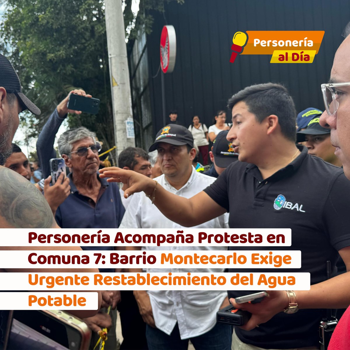🚨 En Montecarlo, Comuna 7, llevan 5 días sin agua.
La Personería de Ibagué acompañó la protesta pacífica como garante de derechos y puente de diálogo con el IBAL.
💧 El agua es un derecho, no una espera.
#TuVozTuDerecho #MontecarloResiste #PersoneríaPresente
