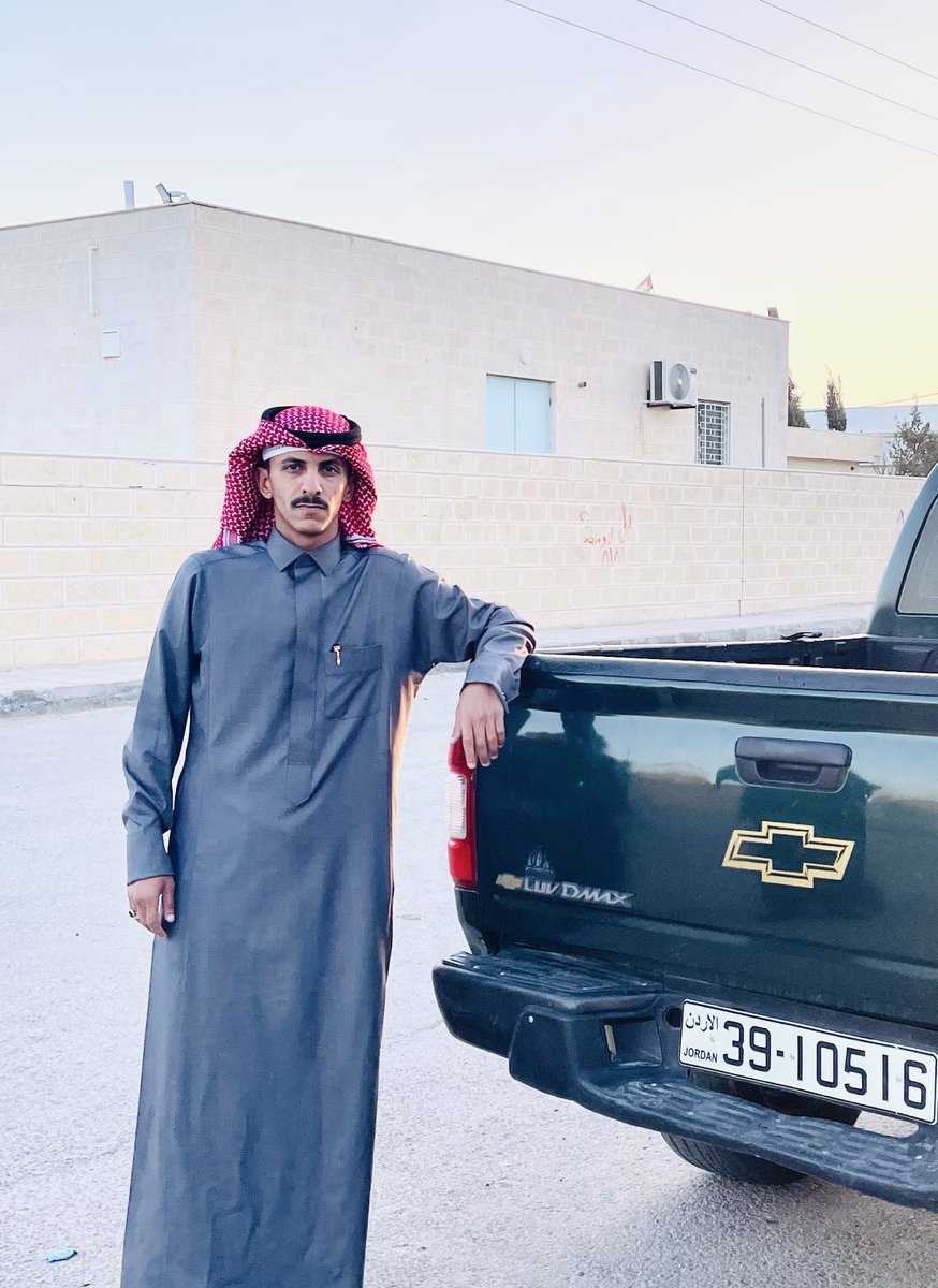 y_qft's tweet photo. البعد عن بعض المخاليق إنتصار

خل الطيور تطيح فوق أشكالها https://t.co/J33bnxtYsG