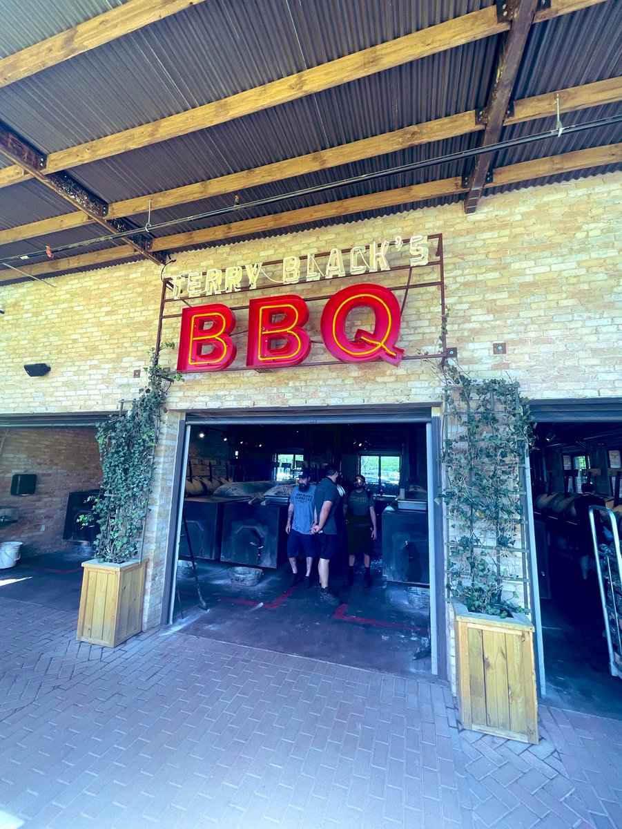 Tyler Olker tweet media