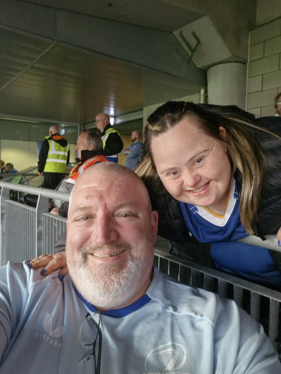 Good company, good game and a fantastic result... #LEIvGLA <a href="/donnamalone21/">Donna Malone</a>