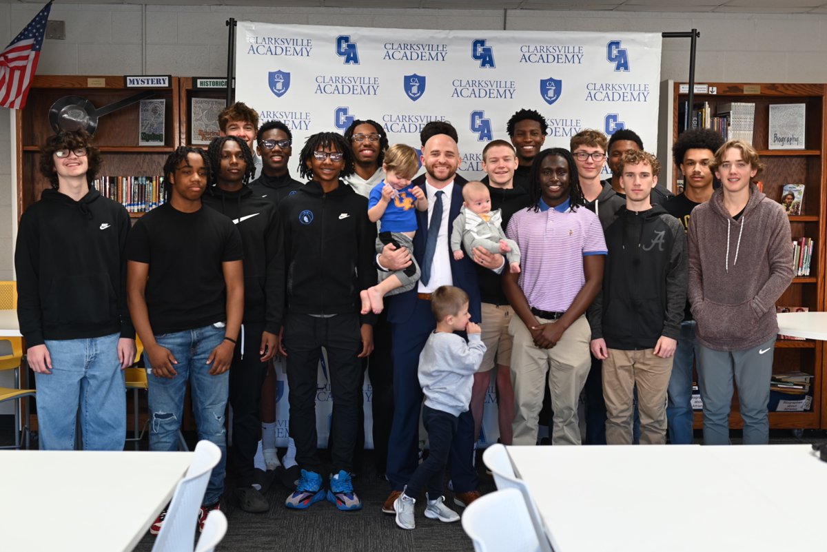 Sean Jones tweet media