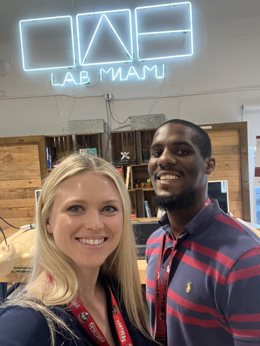 Vanderbilt EUS Fellowship (@vumc_emus) on Twitter photo Our incoming Ultrasound Fellow, Dr. Julius Henderson, and ultrasound faculty, Dr. Christine Prochnow, spotted in Miami at the Resuscitative TEE workshop <a href="/ResusTEEproject/">Resuscitative TEE Project</a> Our incoming Ultrasound Fellow, Dr. Julius Henderson, and ultrasound faculty, Dr. Christine Prochnow, spotted in Miami at the Resuscitative TEE workshop <a href="/ResusTEEproject/">Resuscitative TEE Project</a>