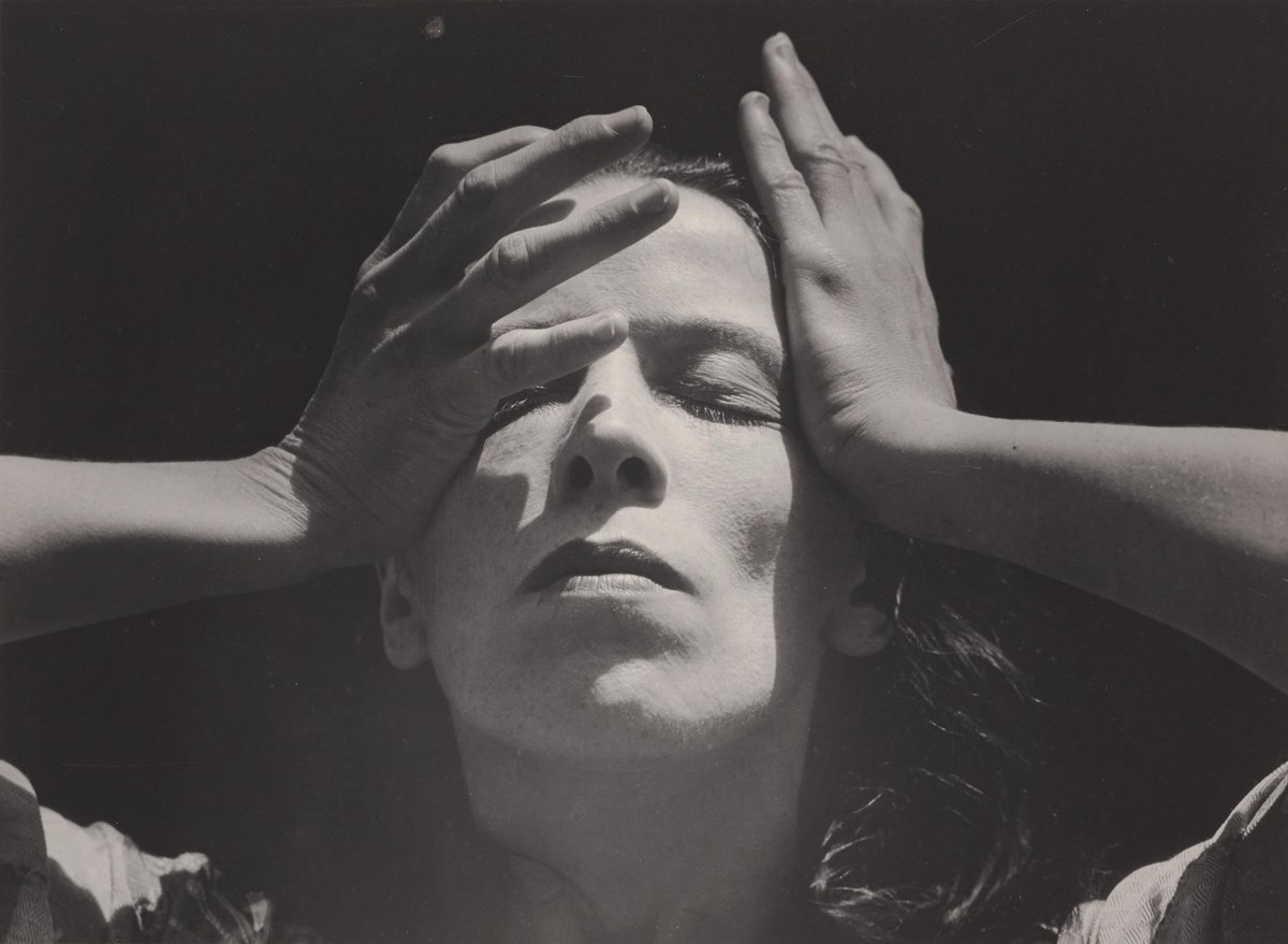 NathanFrancis__'s tweet photo. 📸 #ImogenCunningham, American photographer (1965 ASMP award), was #BOTD 12 April 1883. #Art #Photography https://t.co/1Lg5Aq37uj