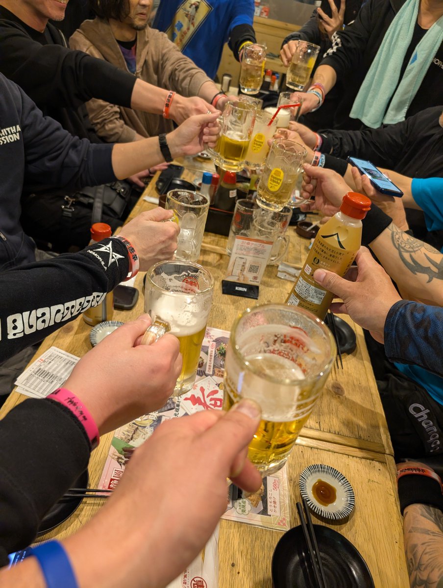 manbou_hiro's tweet photo. 昨夜の 愛を語る会
会いたかった方にも会え
いろいろお話でき 本当にあっという間の時間でした~☺
今日の旭川は不参だけど 昨日以上に盛り上げて行ってくださいねー☺
#nemophila #appletour https://t.co/H9FFlm34wH