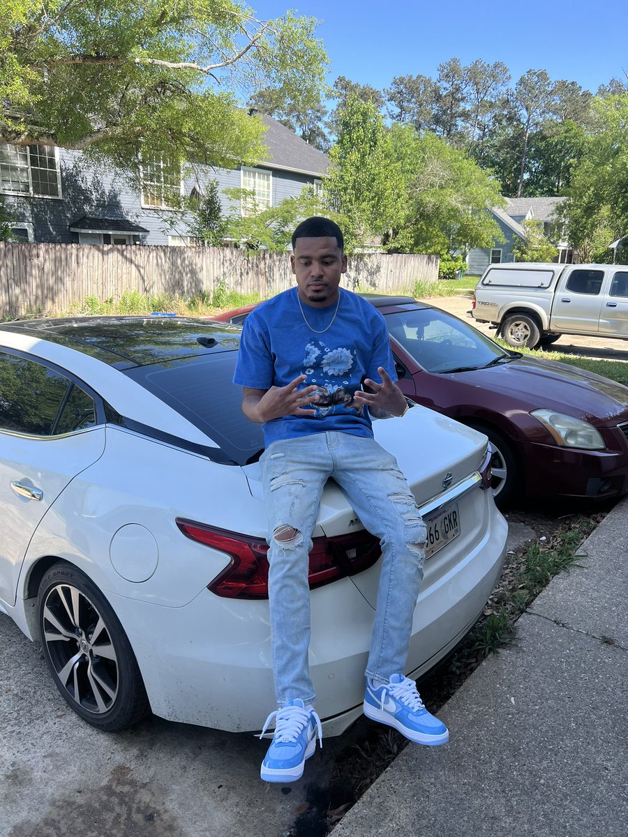 Madmac___'s tweet image. Took a red seal and had to split it like I’m Moses..