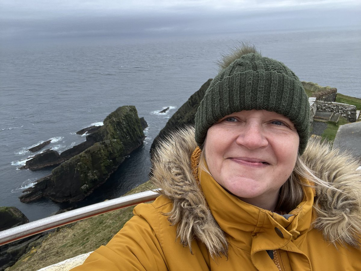 SaraWright8's tweet photo. Soaking up the beauty and power of nature @SumburghHead today and discovering the wonderful history of this magnificent lighthouse and radar outpost. Thanks to the fantastic team here for their knowledge and hospitality! Magical! #nature #HistoryMatters https://t.co/3mQ6GUxgSm