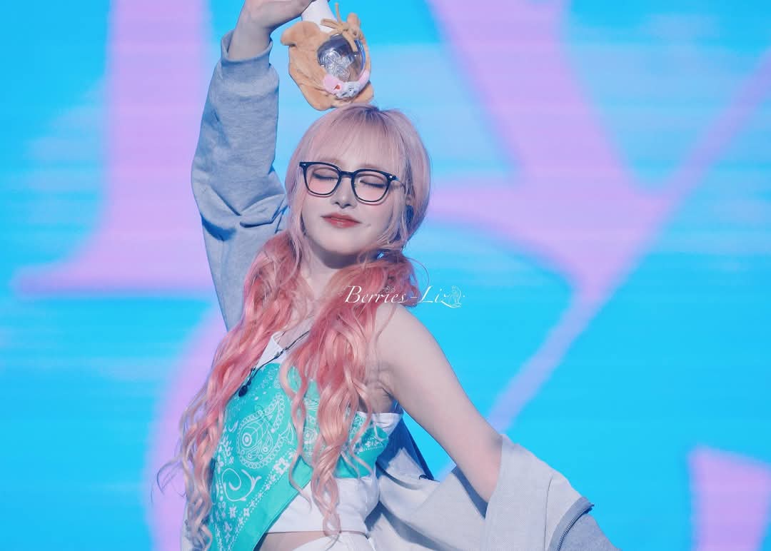 CBU1140437's tweet photo. Liz is really beautiful，how could there be such beautiful people in the world！#ive #LIZ #IVE_SCOUT_D2 https://t.co/XliiZuWXcC