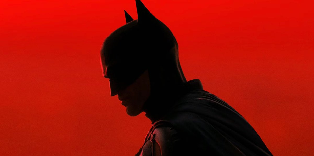 Deadline reporta que el guión de #TheBatman2 no está completado aun. 
Según la insider Grace Randolphs, el director y guionista Matt Reeves está pasando un momento complicado en su vida que le está impidiendo completar la segunda parte.