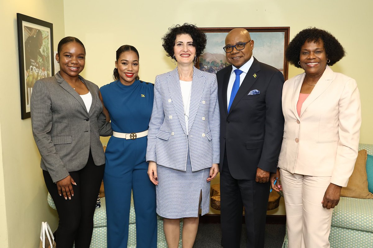 armembcan's tweet photo. 🇦🇲🇯🇲 H.E. #Armenia Ambassador @HaAnahit paid a working visit to Jamaica last month to participate in the #DiplomaticWeek2025, organized by the @mfaftja.

Meetings were held w/ FM, Senator the Hon. @kaminajsmith, the Hon. Edmund Bartlett &amp; the Hon. @Babsy_grange. 

#ArmeniaJamaica https://t.co/m4i6iHlUmn