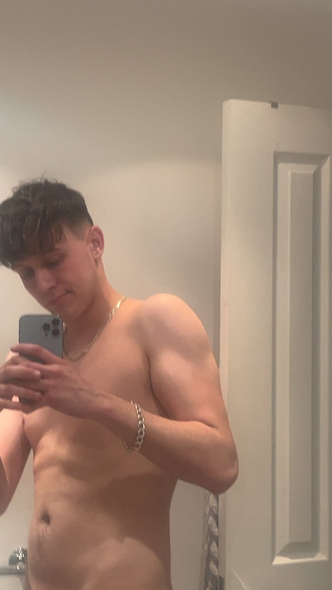 Reeceweb2005's tweet photo. Link in bio 🌶️🥵 https://t.co/8CAlHvLmro