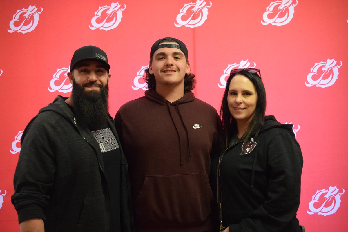 Kaden Heupel (@kkheupel66) on Twitter photo Thank you <a href="/needhamchris_/">Chris Needham</a> for having me out! i had a great time touring the campus and learning more about the program! #blessed <a href="/CoachLaqua/">Steve Laqua</a>
<a href="/PrepRedzoneDAK/">Prep Redzone Dakotas</a> <a href="/NWahlScouting/">Nate Wahl</a> Thank you <a href="/needhamchris_/">Chris Needham</a> for having me out! i had a great time touring the campus and learning more about the program! #blessed <a href="/CoachLaqua/">Steve Laqua</a>
<a href="/PrepRedzoneDAK/">Prep Redzone Dakotas</a> <a href="/NWahlScouting/">Nate Wahl</a>