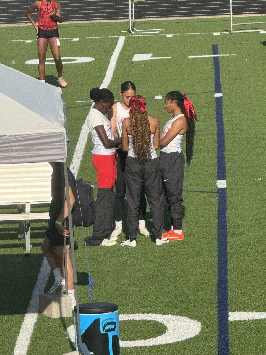 FB Austin Track & Field tweet media