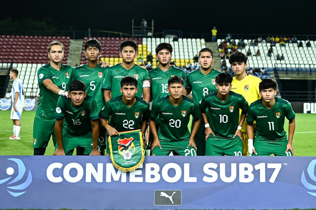 ¡Felicitamos a nuestra selección boliviana por clasificar al mundial Sub-17! 

Mostraron mucho esfuerzo y capacidad nuestros jóvenes durante toda la competencia para lograr una histórica clasificación a la Copa del Mundo. 

¡JALLALLA BOLIVIA! ❤️💛💚

#BoliviaBicentenario