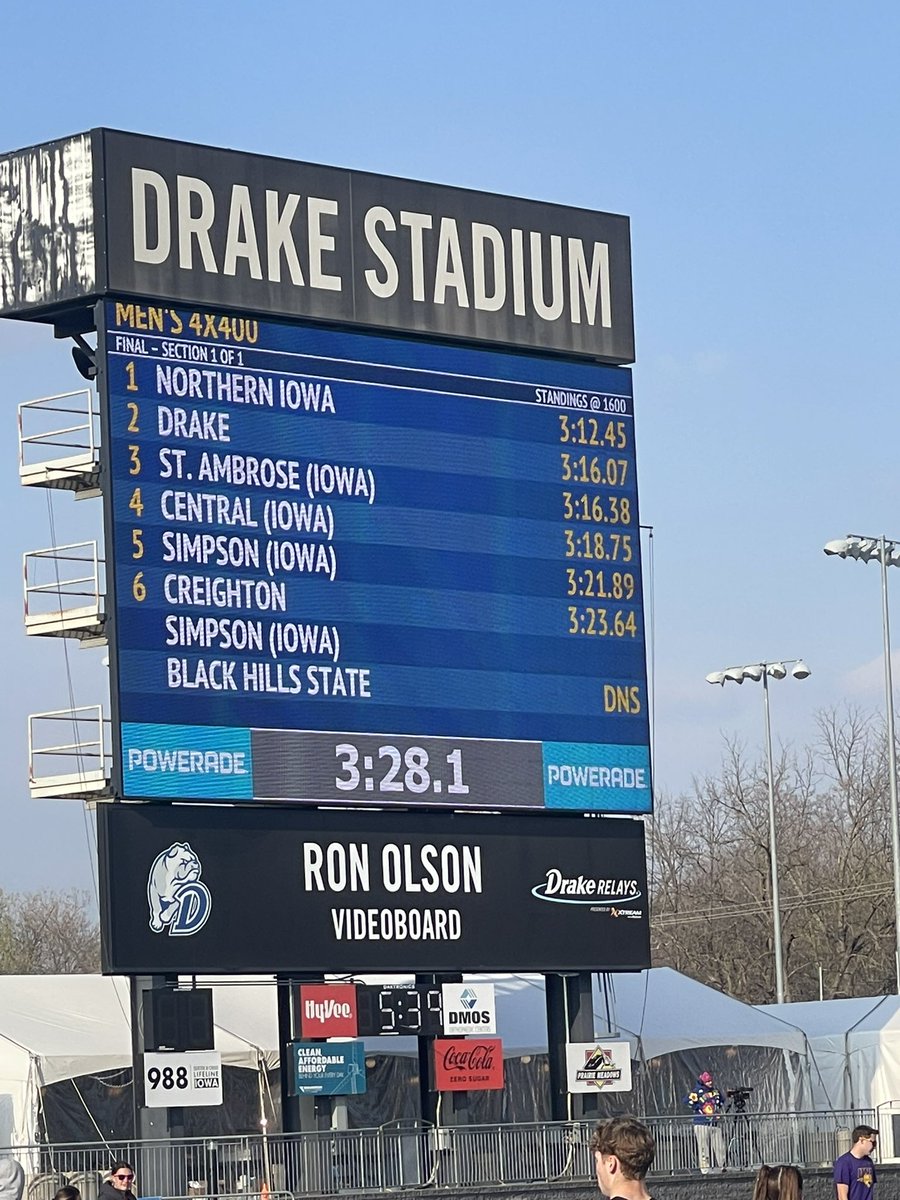 SAUTFXC's tweet photo. 🚨🚨National Qualifier🚨🚨
The Men’s 4x400m relay hits the NAIA B standard with a 3:16.38!  (Baedke 49.6, Bruce 49.4, 49.0, 47.7) https://t.co/19WArjbpaX