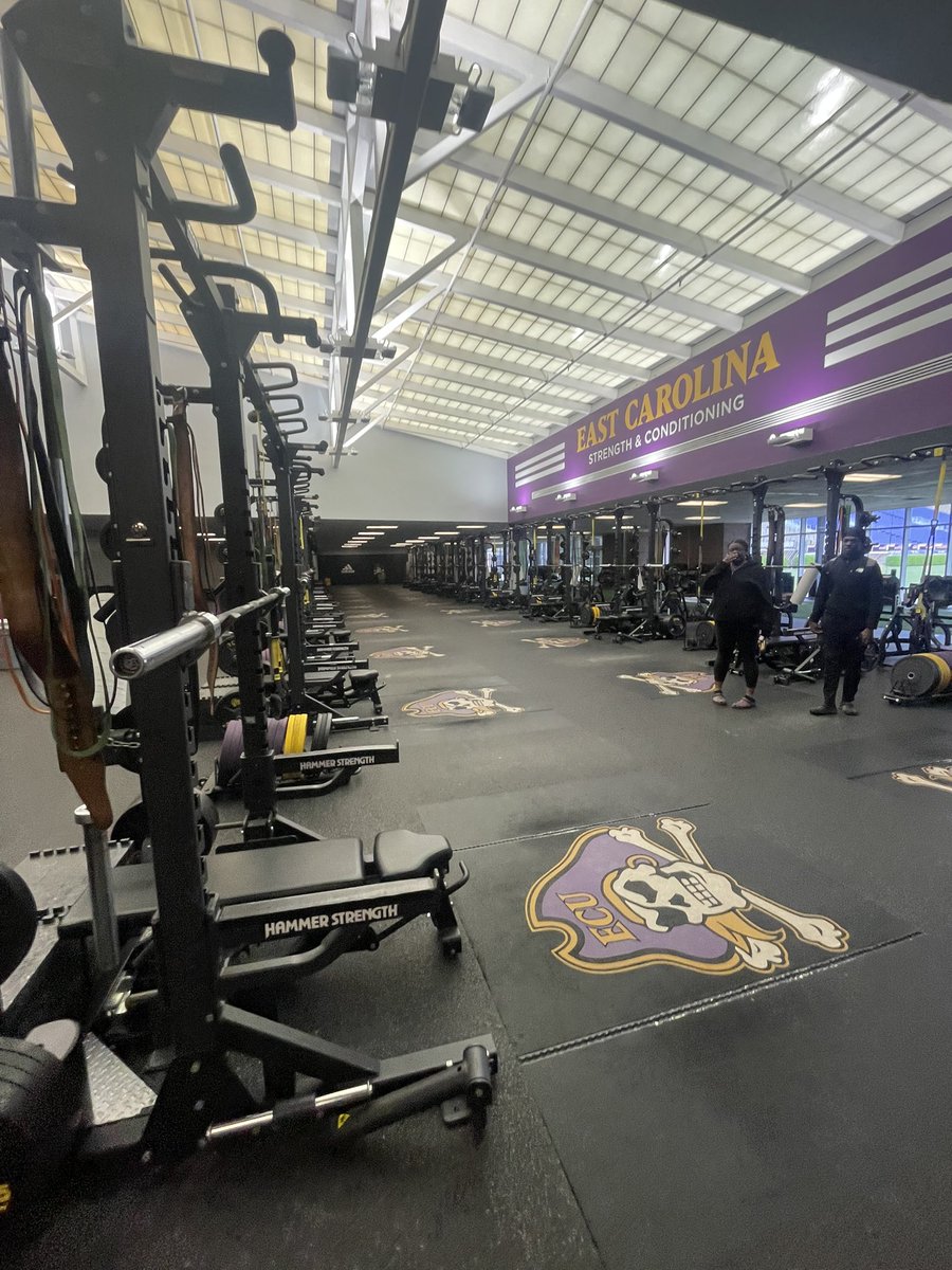 Ethan_Dempseyy's tweet photo. Had an Amazing time at @ECUPiratesFB today!! Thank you to @Damon_Magazu for having. @Coach_Crosby_44 @pepman704 @PrepRedzoneNC @Rivals @TheUCReport https://t.co/qaOiGyiUGj