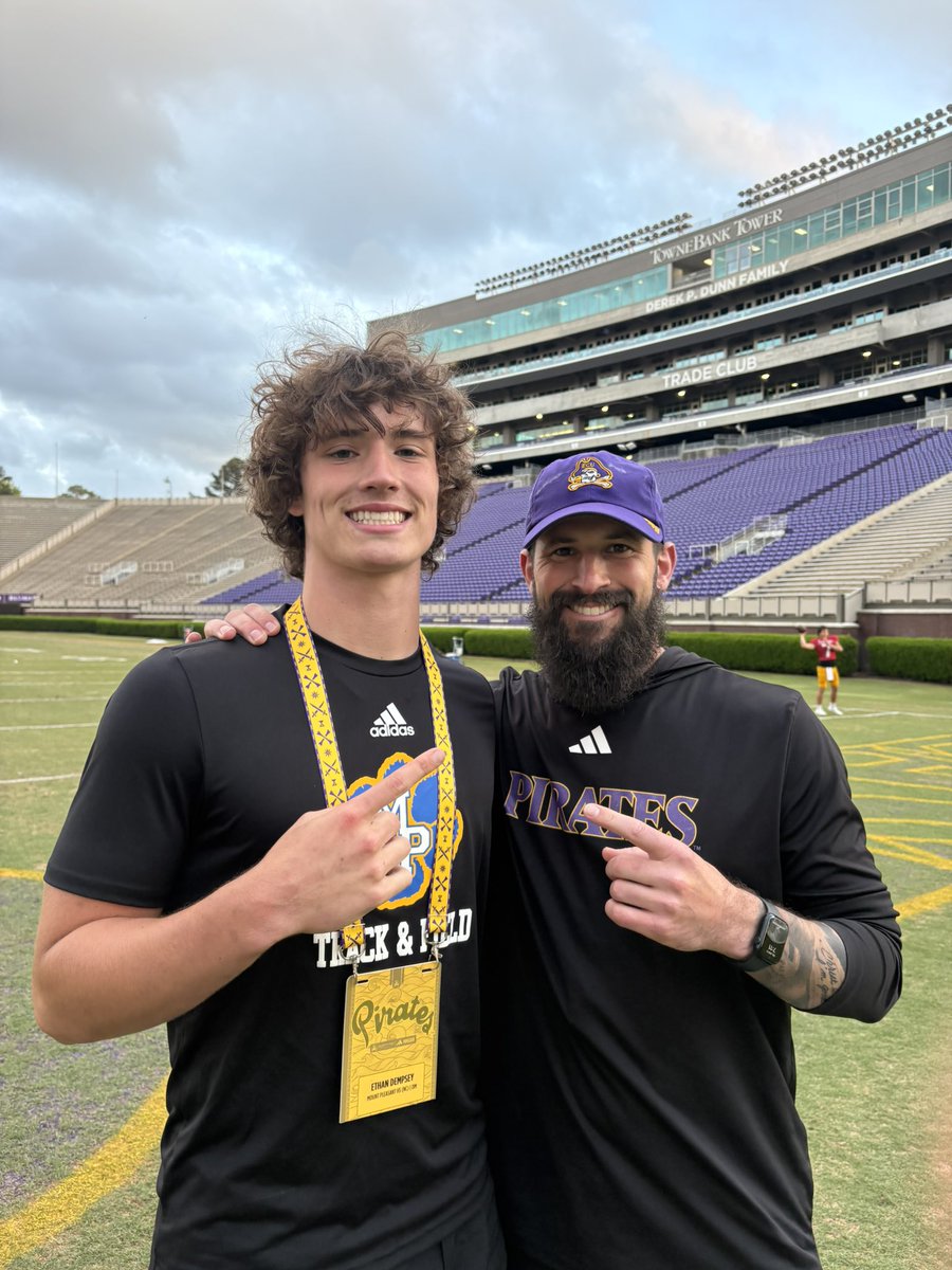 Ethan_Dempseyy's tweet photo. Had an Amazing time at @ECUPiratesFB today!! Thank you to @Damon_Magazu for having. @Coach_Crosby_44 @pepman704 @PrepRedzoneNC @Rivals @TheUCReport https://t.co/qaOiGyiUGj