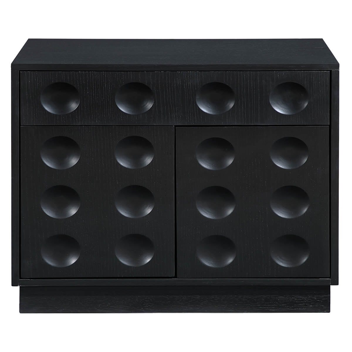 OSGOHOME's tweet photo. ✨ 𝑺𝒄𝒂𝒍𝒍𝒐𝒑 𝑪𝒉𝒆𝒔𝒕🖤✨

⭐ Sculptural Design: A captivating focal point with intricate detailing.🎨 Luxurious Black Finish: Adds sophistication to any space.🔨 Expert Craftsmanship: Built for durability and timeless appeal

✉️https://t.co/8BOeVB1FsO
#OSGOHOMESTUDIO2025 https://t.co/Sdj9qZtV7n