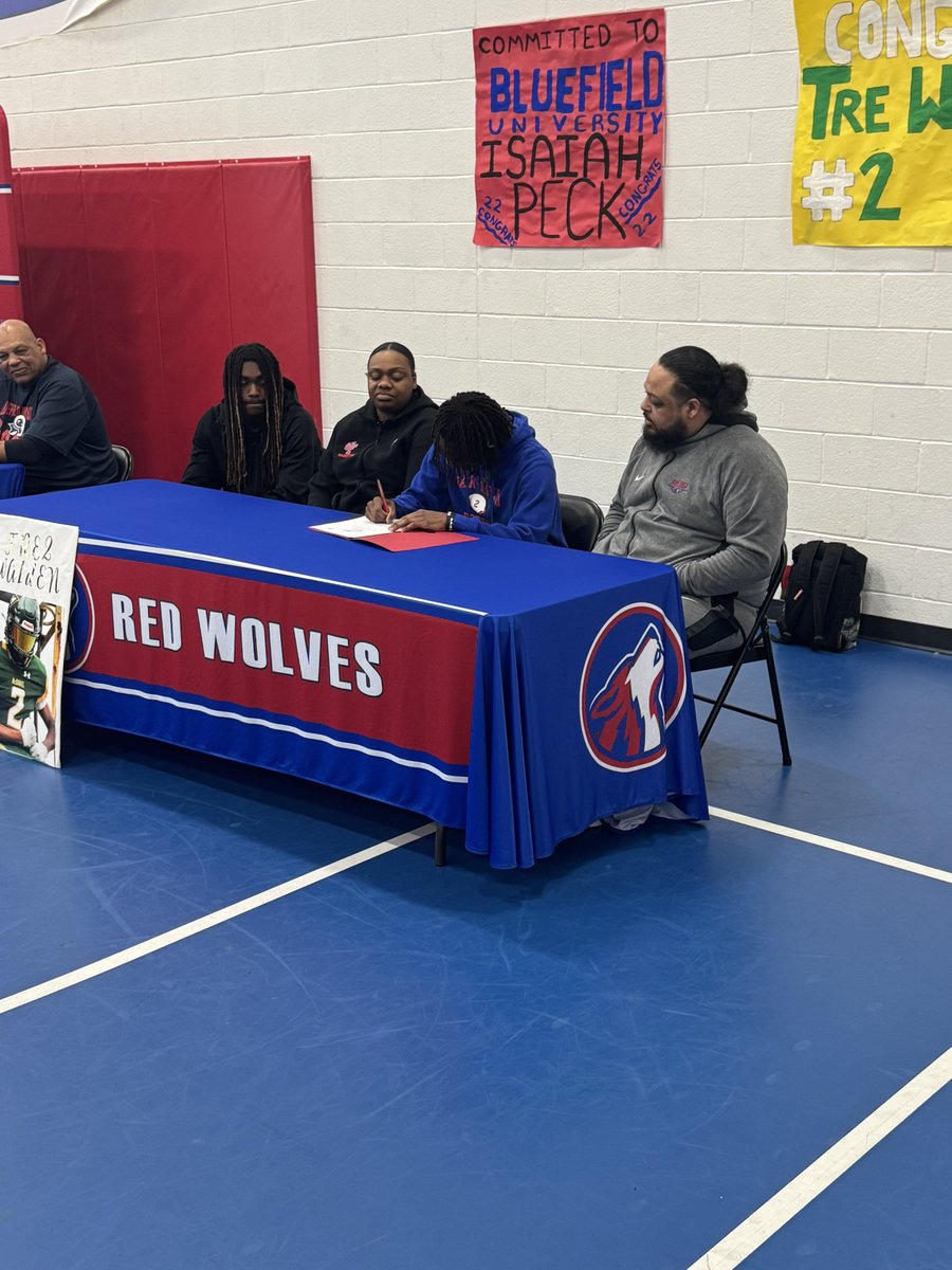 Gar-Field HS Football (@garfield_fb) on Twitter photo Congratulations to <a href="/TerryWalden_2/">Terry (Tre) Walden</a> for signing with <a href="/McDaniel_FB/">McDaniel College Football</a> this afternoon! We know you will do great things on and off the field! #onepack 🔵🐺🔴 Congratulations to <a href="/TerryWalden_2/">Terry (Tre) Walden</a> for signing with <a href="/McDaniel_FB/">McDaniel College Football</a> this afternoon! We know you will do great things on and off the field! #onepack 🔵🐺🔴