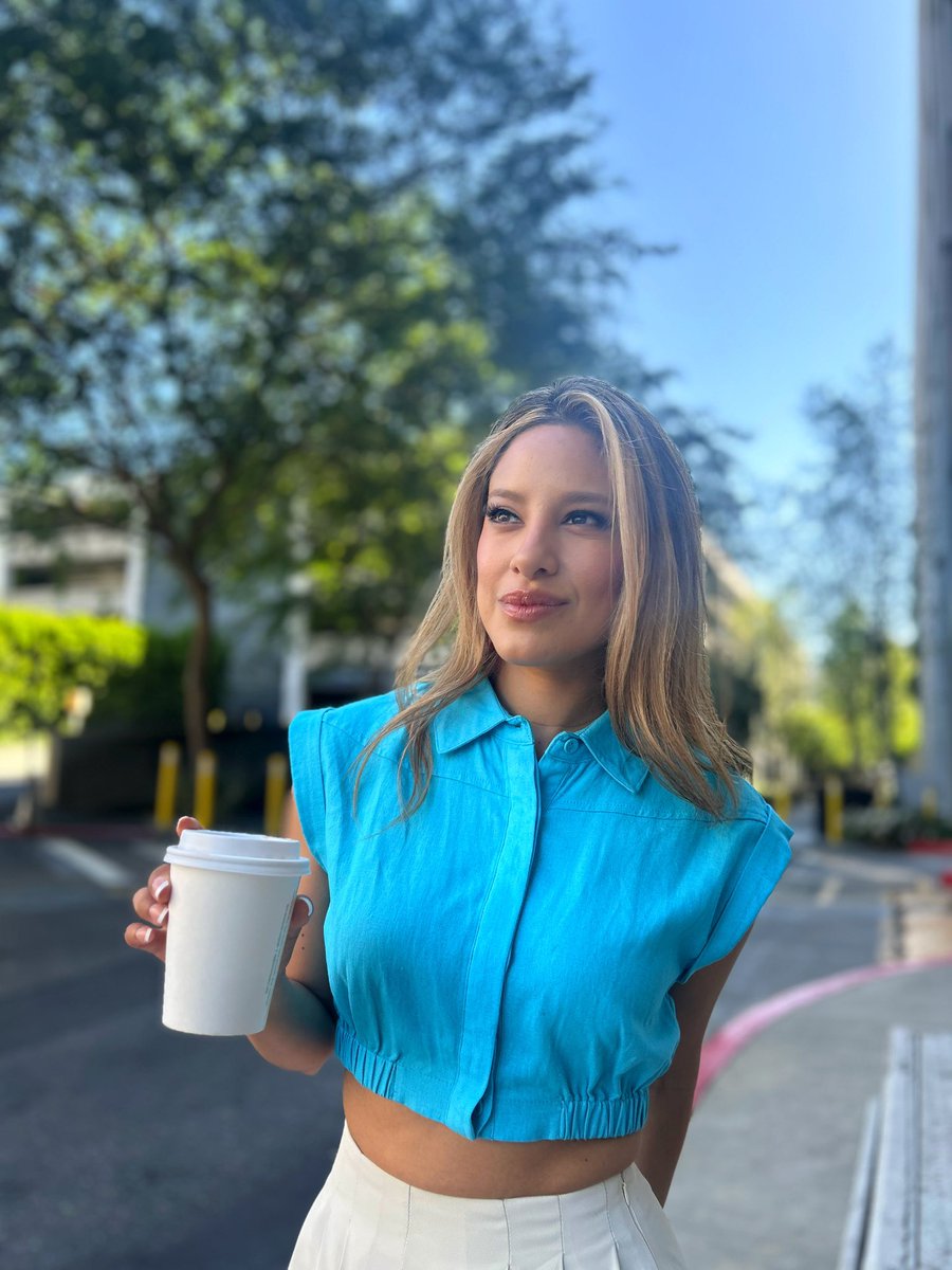 SilvanaEffio's tweet photo. What a gorgeous Friday in #LosAngeles https://t.co/riw5nq2ybz