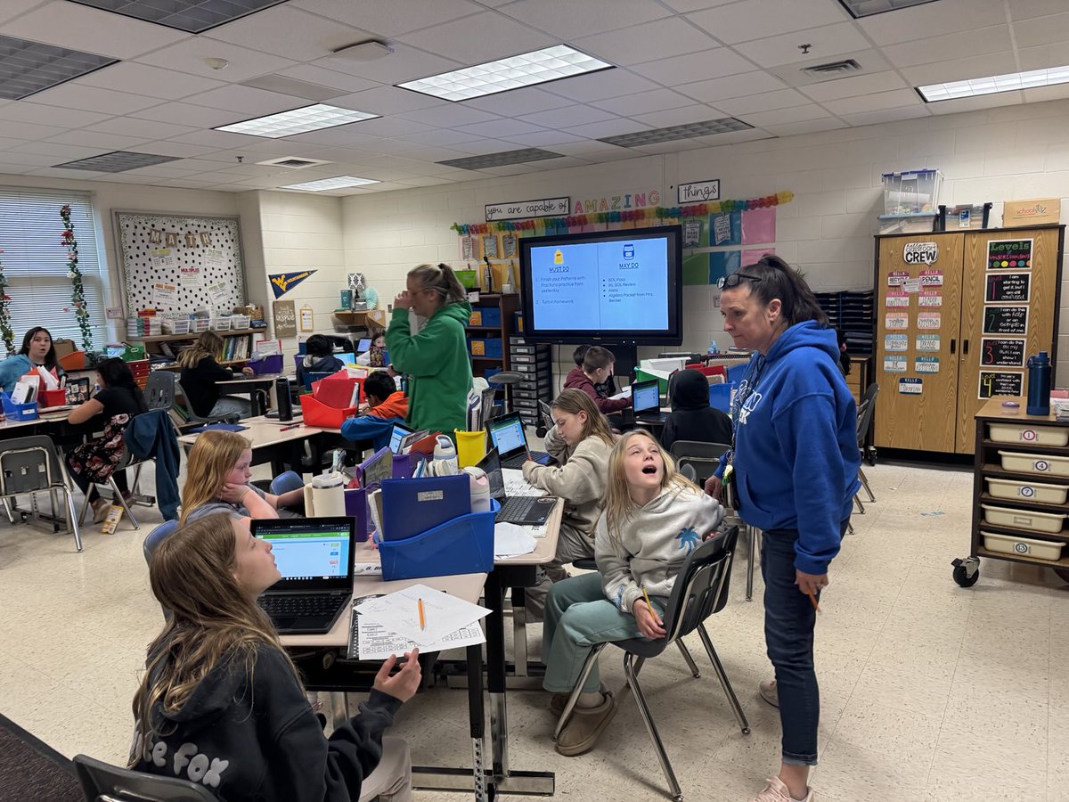 I loved my classroom visits today. The students were engaged and active participants!