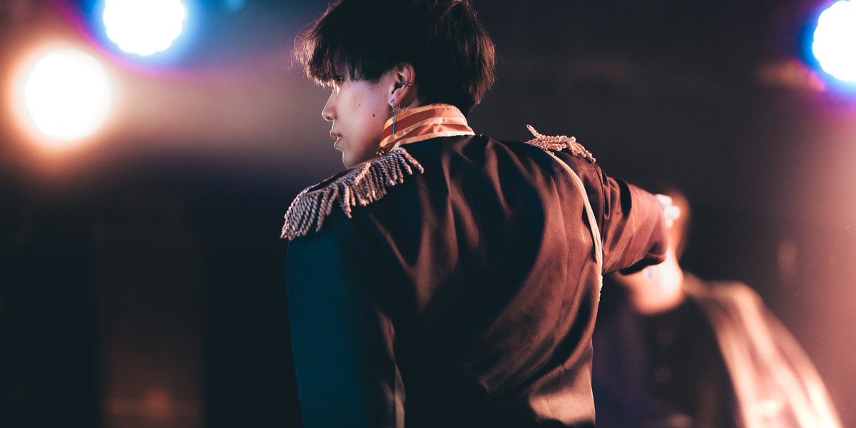 ontama_2's tweet photo. ．
灯す明かりで 

先を照らして

果てを越えても 

続く彼方を 照らして
．
#sdn_hikaru 
#sdn_now
#showdiner
#アキバスクランブル
#オドルサタンデー https://t.co/1U8pRsZFHQ