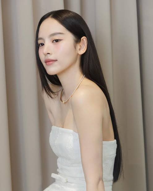 12 เม.ย วันเกิด ณิชา อายุครบ 29 ปี
ทุกคนมาอวยพรน้องกัน ทั้งสวย น่ารัก เก่ง วางตัวดี ขอให้เป็นปีที่ดีนะคะ สุขสันต์วันเกิดนะ
#โตโน่ #ณิชา