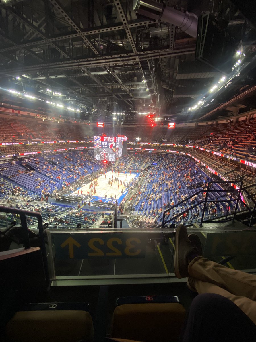 PembertonDick's tweet photo. Capture the Flag @PelicansNBA https://t.co/RmD64adhw3