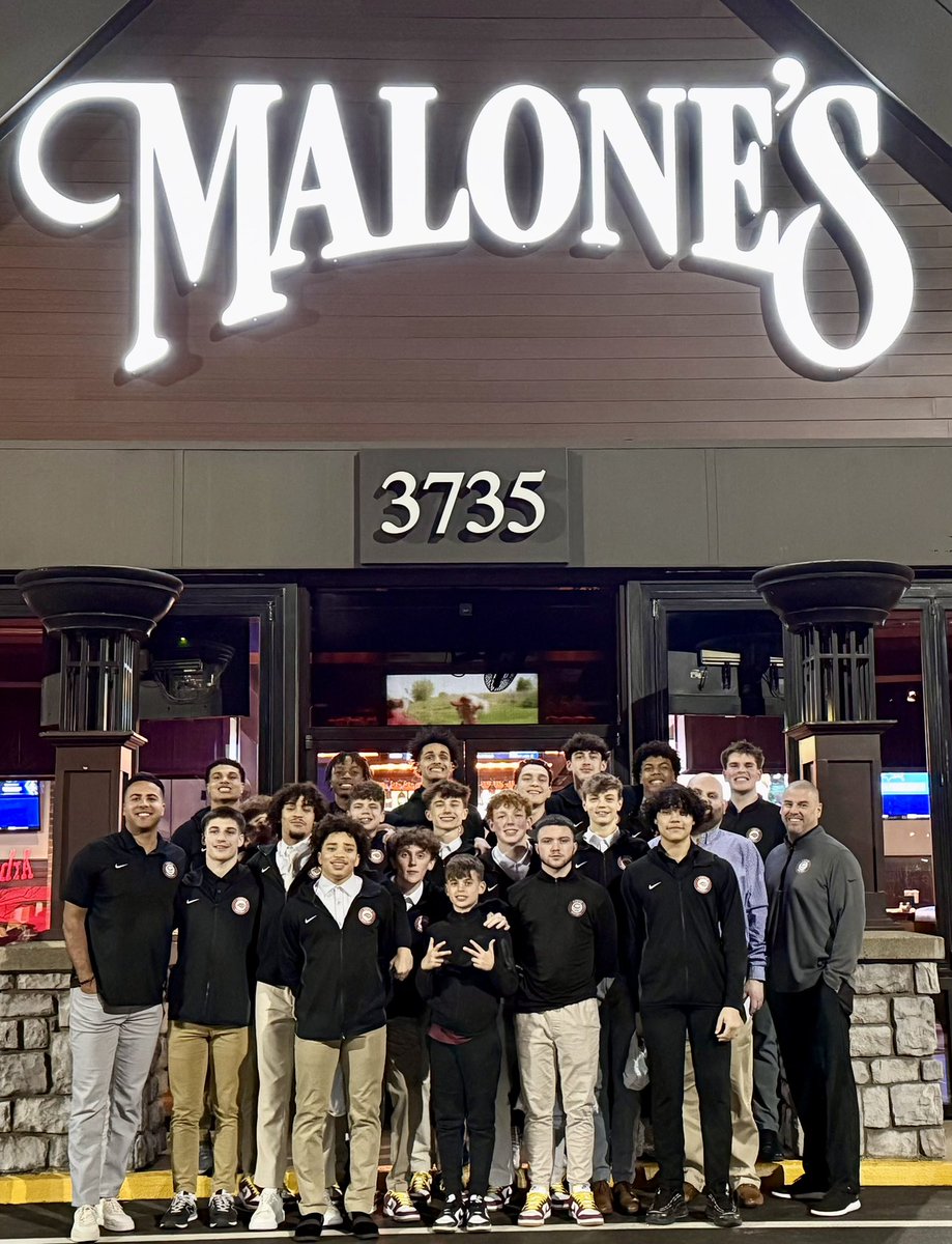 The way our 5 seniors Isaac, Jaidan, Chris, Andy &amp; Jordan led with passion, resiliency and class was phenomenal! Their selflessness &amp; compassion for others made every member involved the best version of themselves!
… 3/4