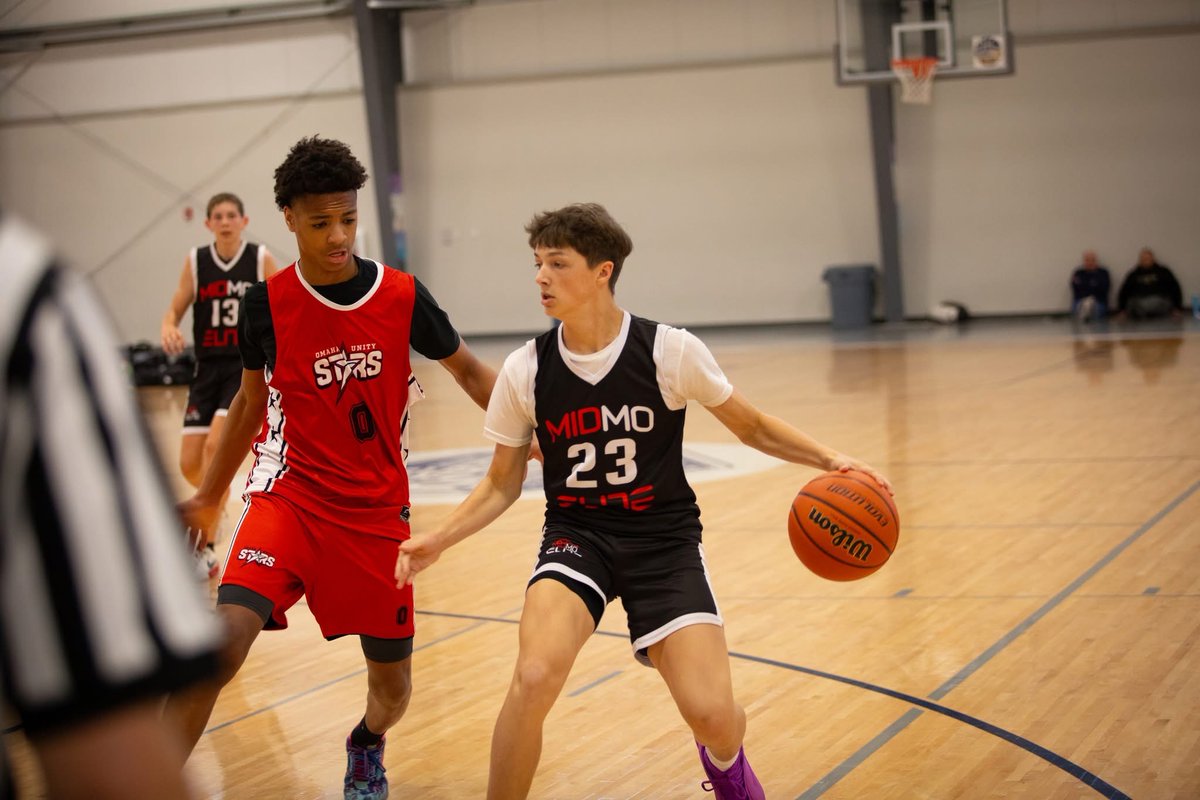 Had a good weekend at the RecruitLook Omaha Showcase.  Went 2-2.  Ryan Walters (13.8), Harmon Ollison (11.8) &amp; Wyatt Brant (11) led the scoring.  Ryan, Brooks Heimsoth, &amp; Wyatt led us in rebounding.

Got wins over TNE and JC Hoops.