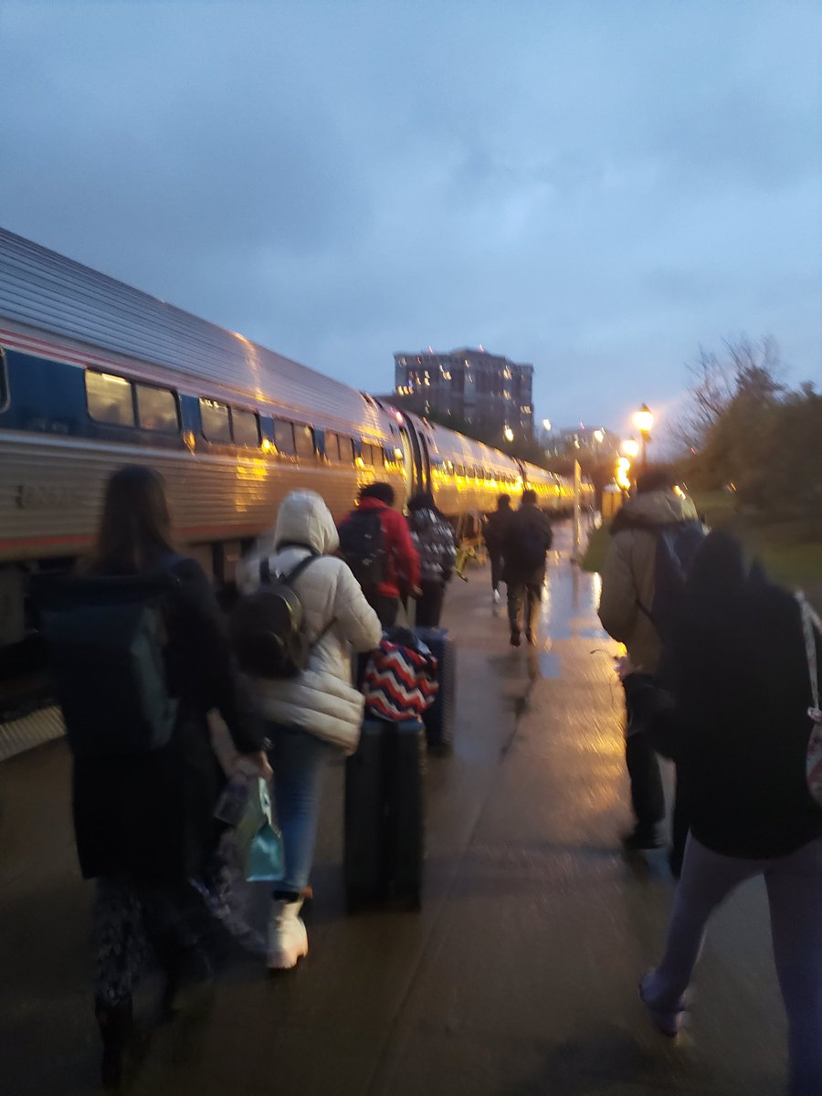 nomoredawg's tweet photo. They call it Amtrak because you am on the trak https://t.co/1PXUU1ubYs