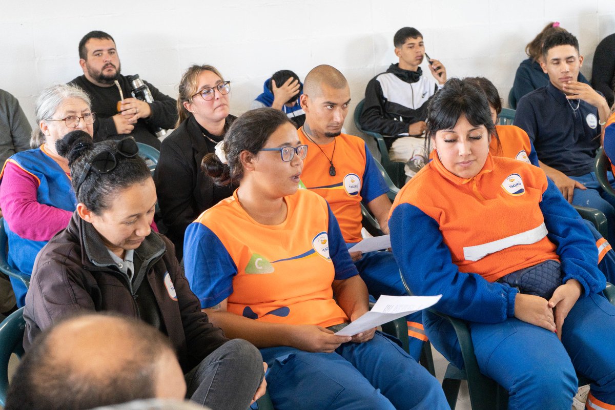 Tercer encuentro con candidatos/as a la Intendencia de Montevideo

Este viernes, recibimos a Martín Lema en la sede central de Movimiento Tacurú. 

<a href="/salesianosuy/">salesianosuy</a>
<a href="/MartinLemaUy/">Martin Lema</a>