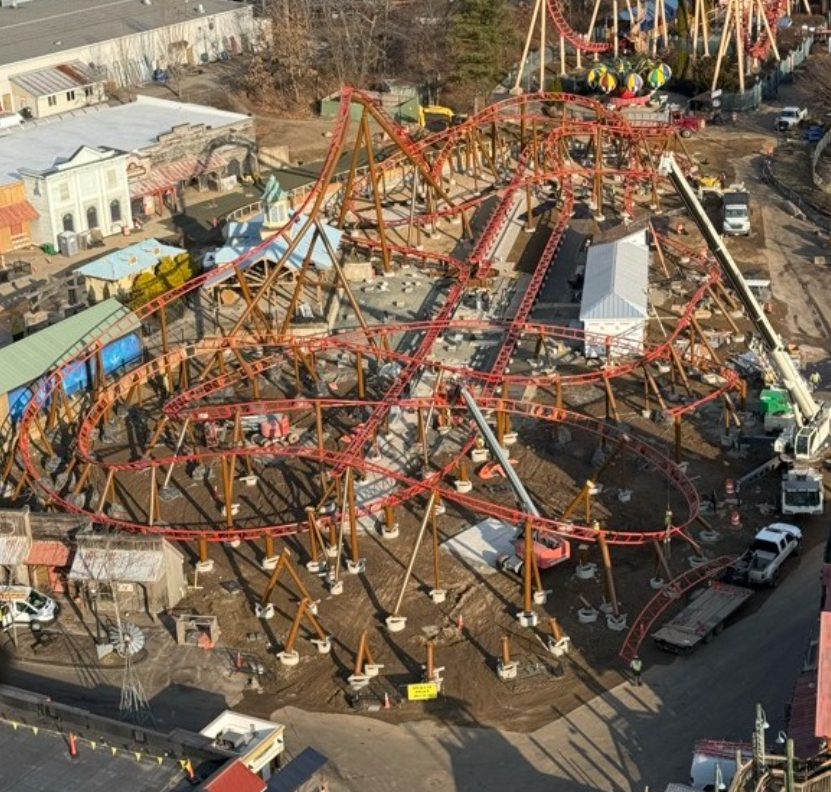 SixFlags's tweet photo. This aerial shot of Quantum Accelerator at @SF_newengland is just a preview so get ready to launch into the FUN when it opens this season! Who’s riding first? ⚡ #QuantumChronicles #QuantumAccelerator #sixflagsnewengland https://t.co/vasKXTpsU2