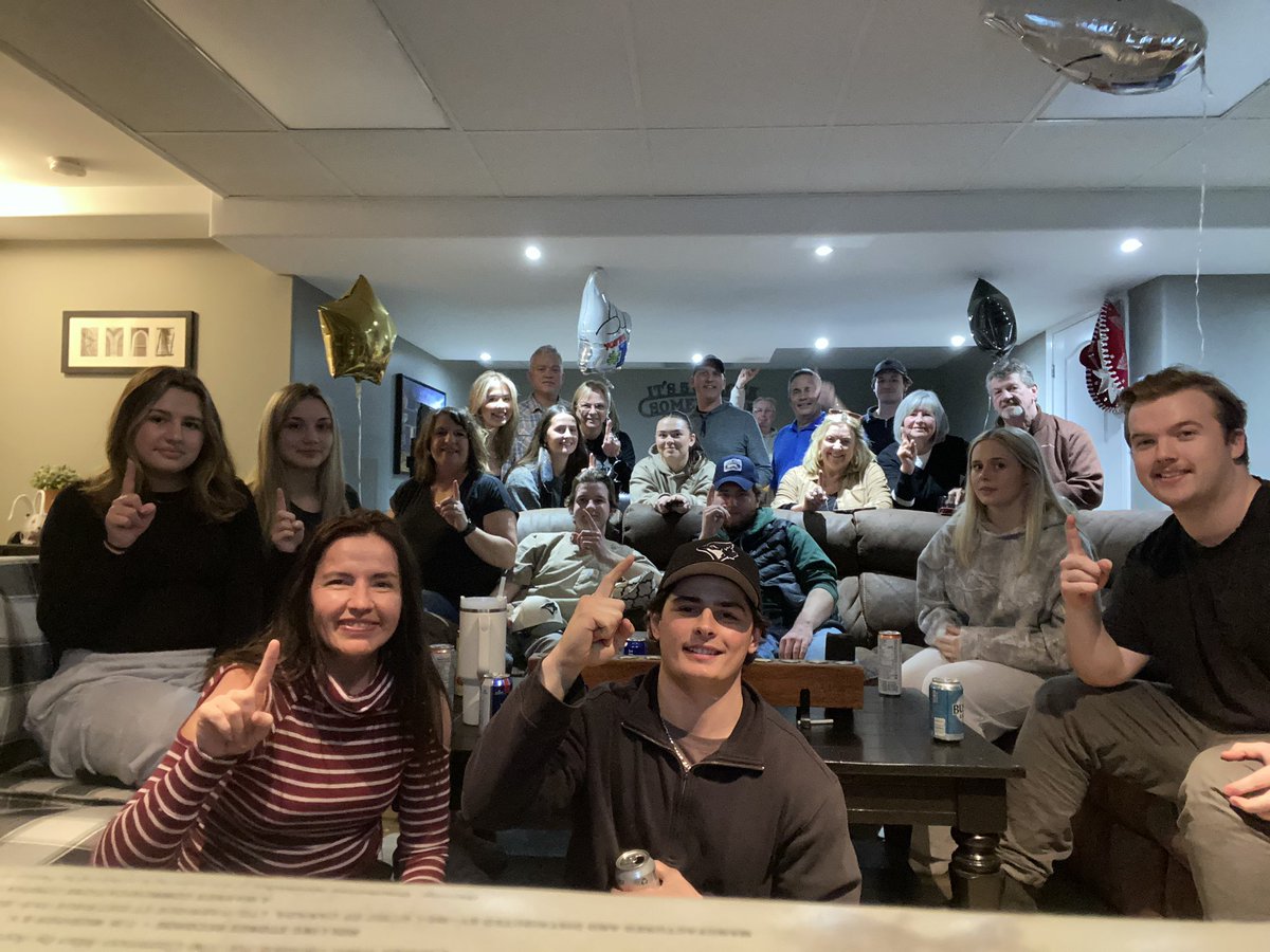 TaniaPilon1's tweet photo. Kaden, we are so so incredibly proud of you, Braeside watch party and celebration well underway! Go Petes! https://t.co/GwaUp6Pf3M