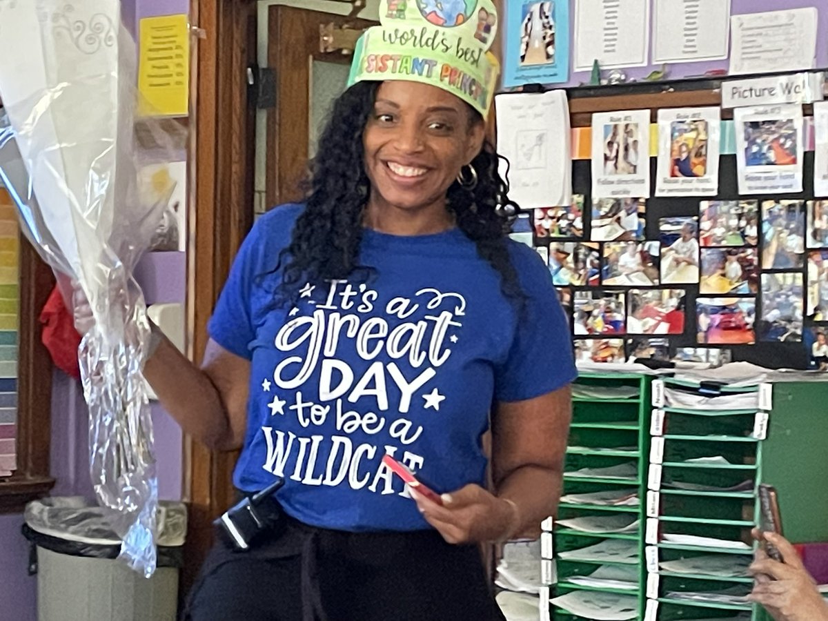 Dr. Michelle R. Willis tweet media