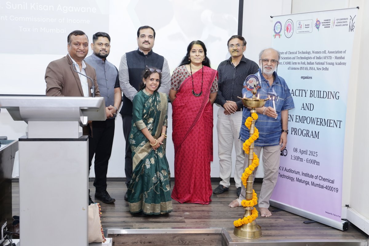 FarmtoForkSolu1's tweet photo. AFST Mumbai recently hosted a Capacity Building and Women Empowerment Programme, recognizing 25 women entrepreneurs for their startup success.F2F Corporate Consultants Pvt Ltd partnered with AFST Mumbai as the award partner for this program. https://t.co/AjsL7Fpr11