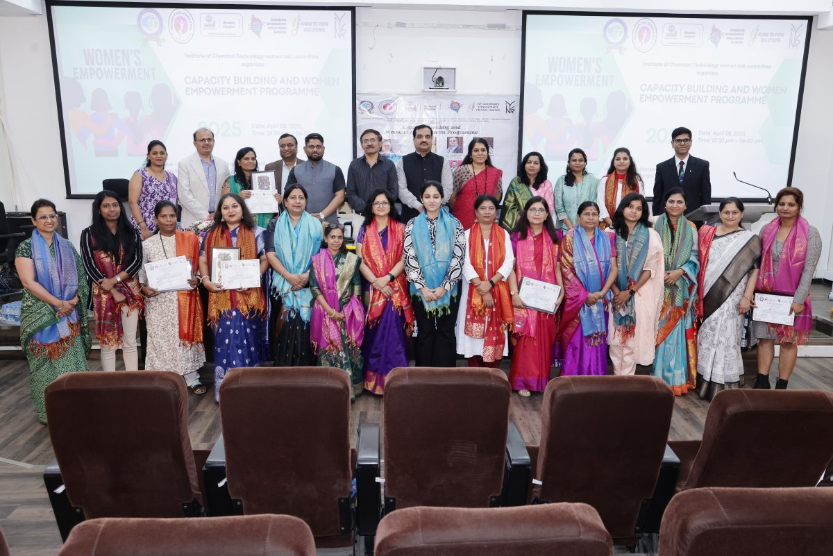 FarmtoForkSolu1's tweet photo. AFST Mumbai recently hosted a Capacity Building and Women Empowerment Programme, recognizing 25 women entrepreneurs for their startup success.F2F Corporate Consultants Pvt Ltd partnered with AFST Mumbai as the award partner for this program. https://t.co/AjsL7Fpr11