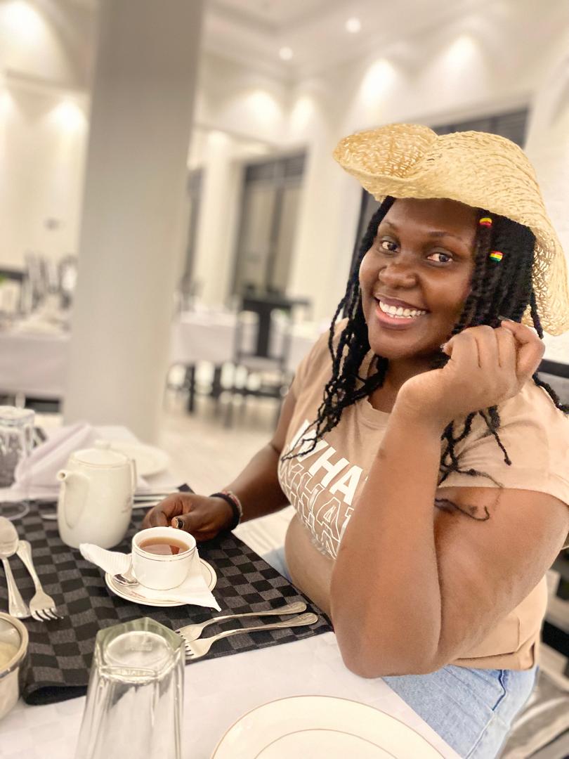 KACOKE MADIT HOTEL tweet media