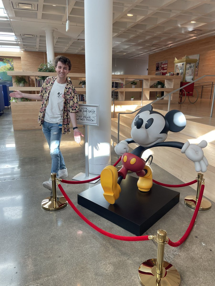 BalakayDraws's tweet photo. Last Day at Disney TVA!! 2019 vs 2025 with Michael the Rat https://t.co/Yn4WDBsnrl
